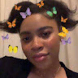 Meet your Posher, Kayla